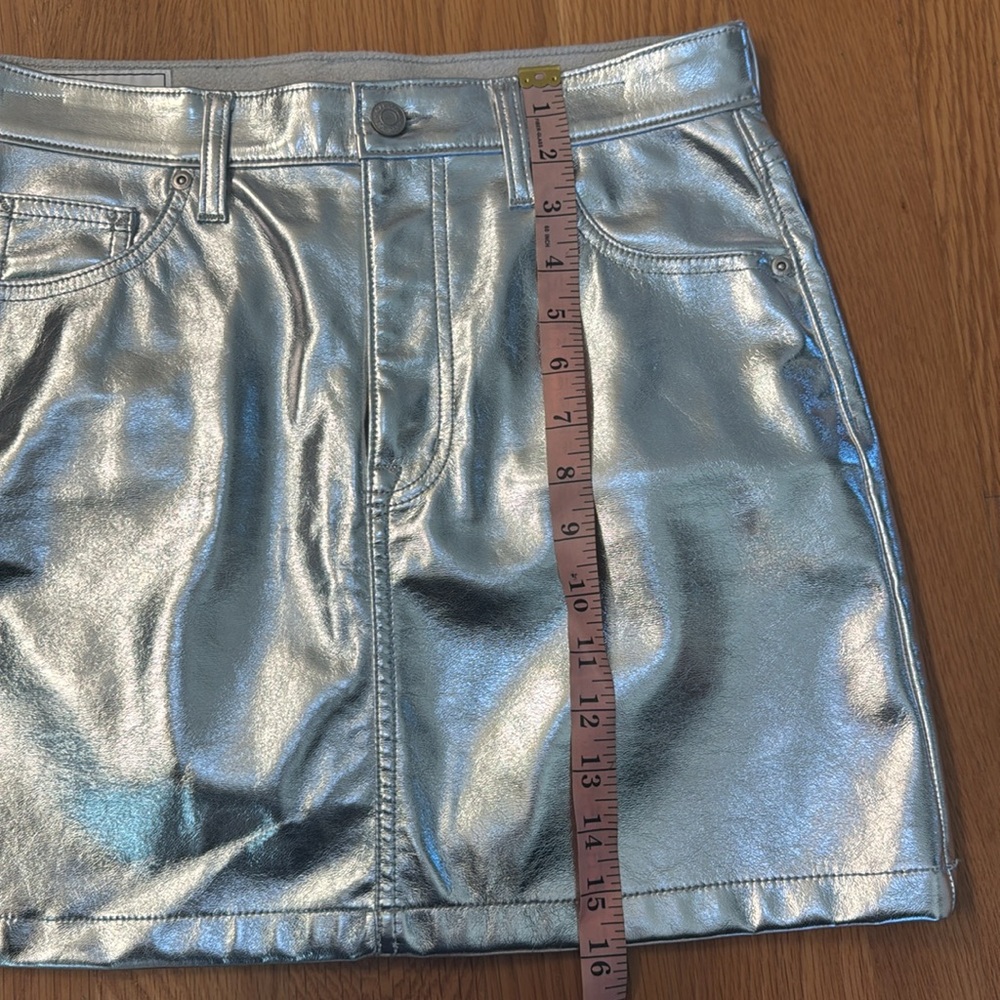 Gap Silver Vegan Mini Skirt, sz 2 - Picture 8 of 8